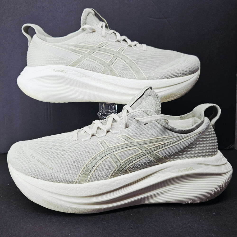 Asics Women 11 Comfy footwear